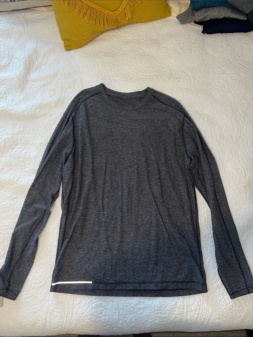 lululemon athletica Men's Long-Sleeve Performance Tee - Dark Gray Heather